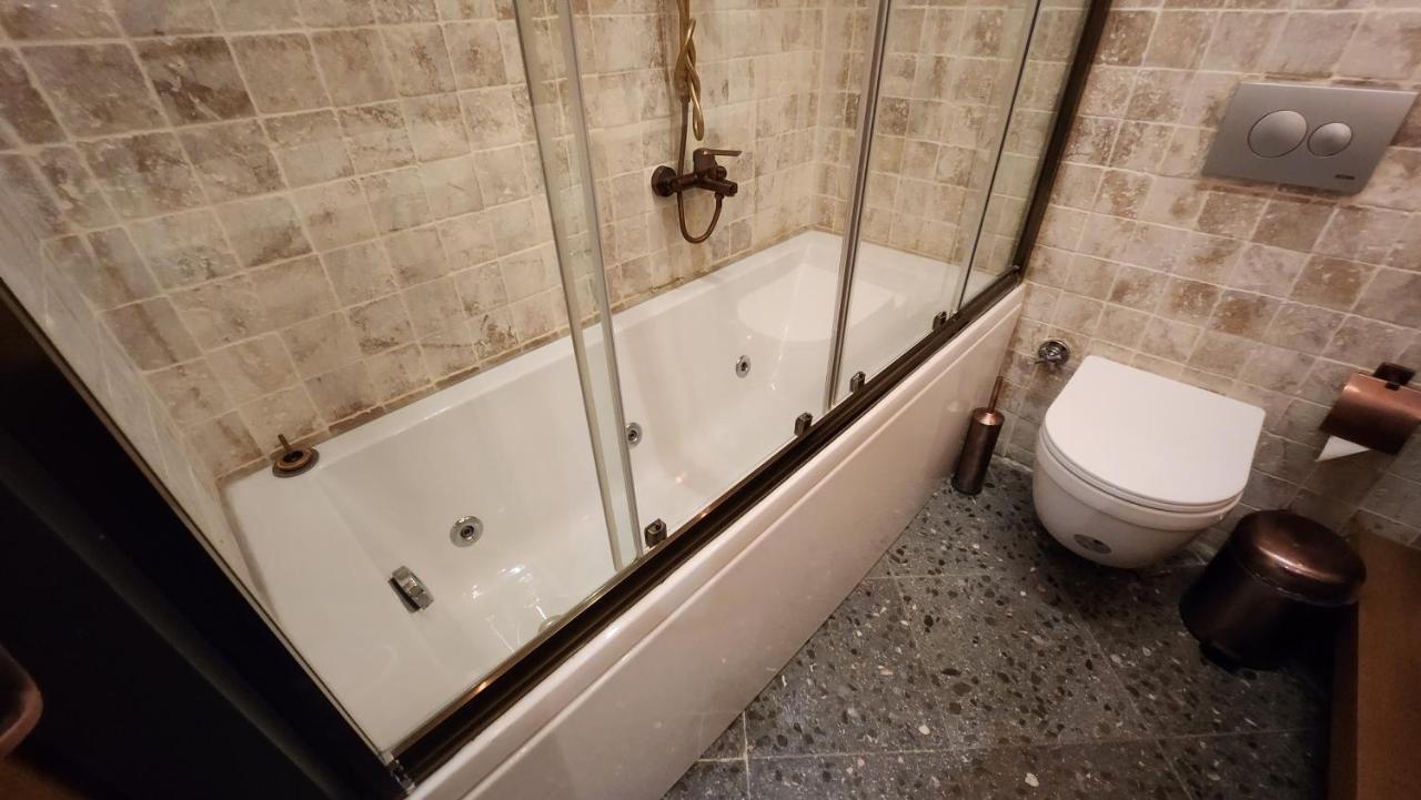 Barry Hotel Измир Екстериор снимка